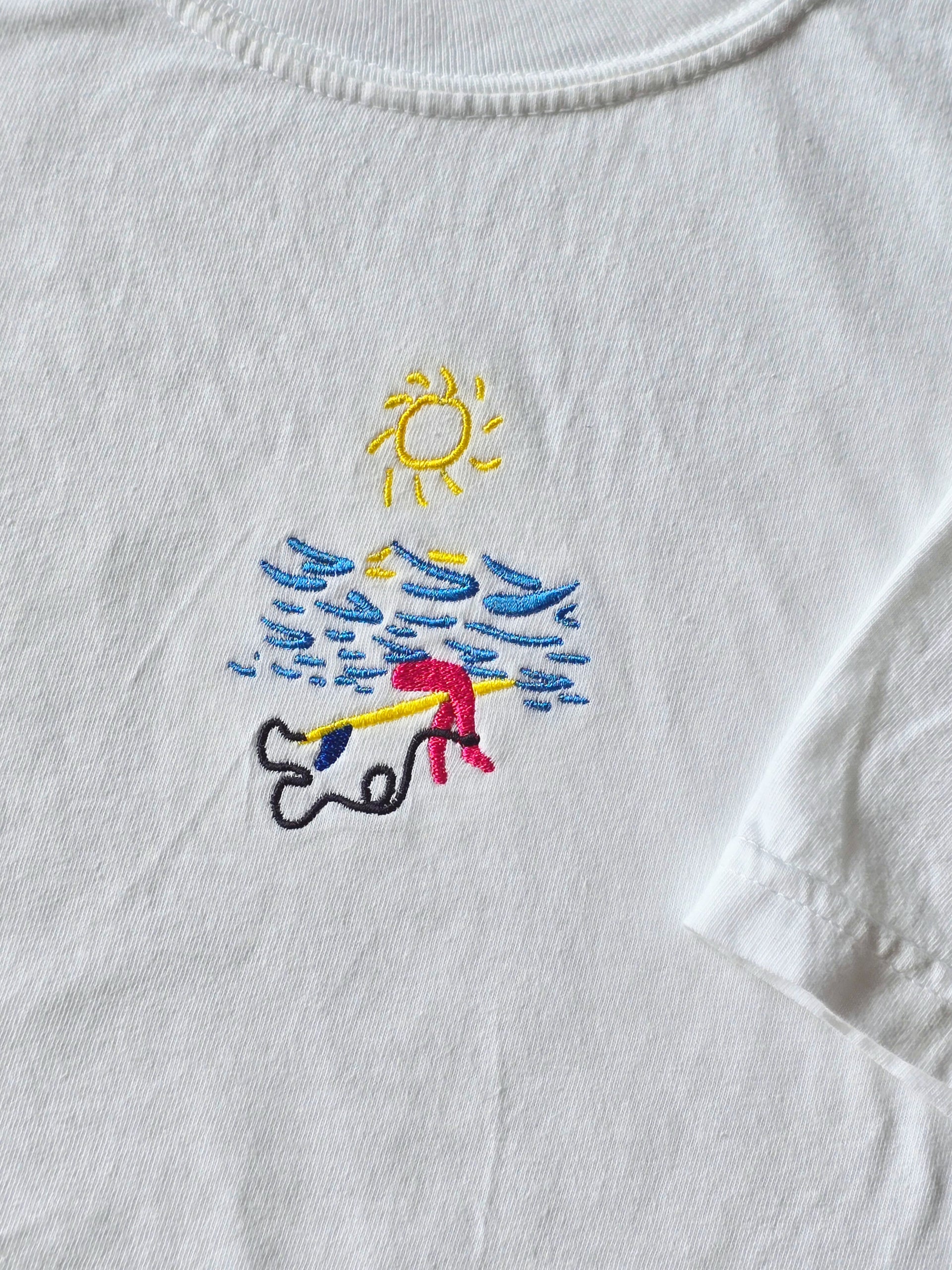 Floating Tee